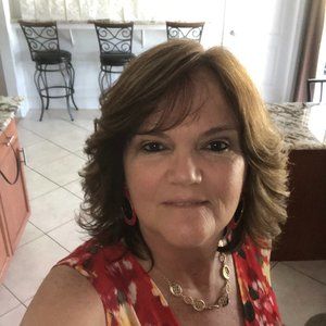 Meet your Posher, Laverna